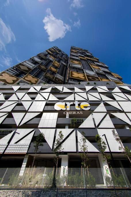 Apartment Arte Cheras By Sleepy Bear *